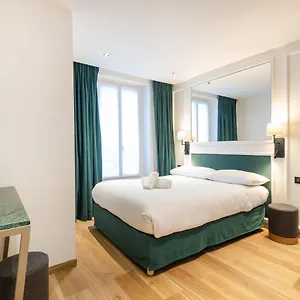 Au Coeur De Republique Hotel Parigi
