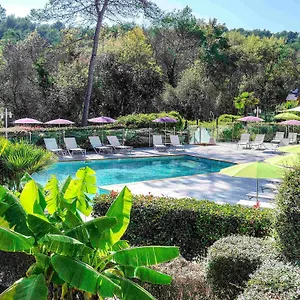 Отель Novotel Antibes Sophia Antipolis, Вальбон
