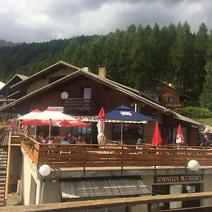 Отель La Bagatelle, Saint-Michel-de-Chaillol