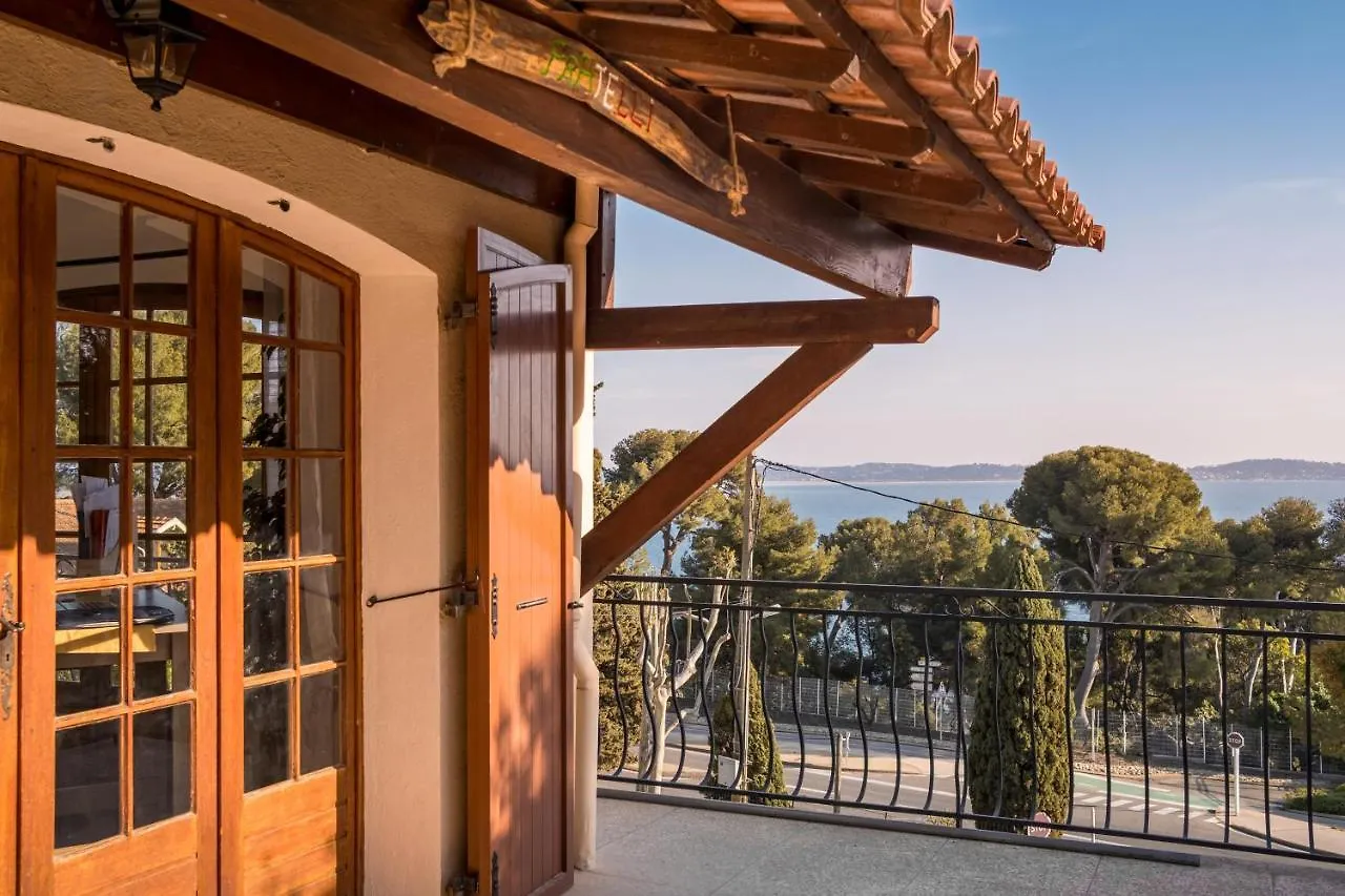 Affittacamere La Maison Fratelli Hyères Francia